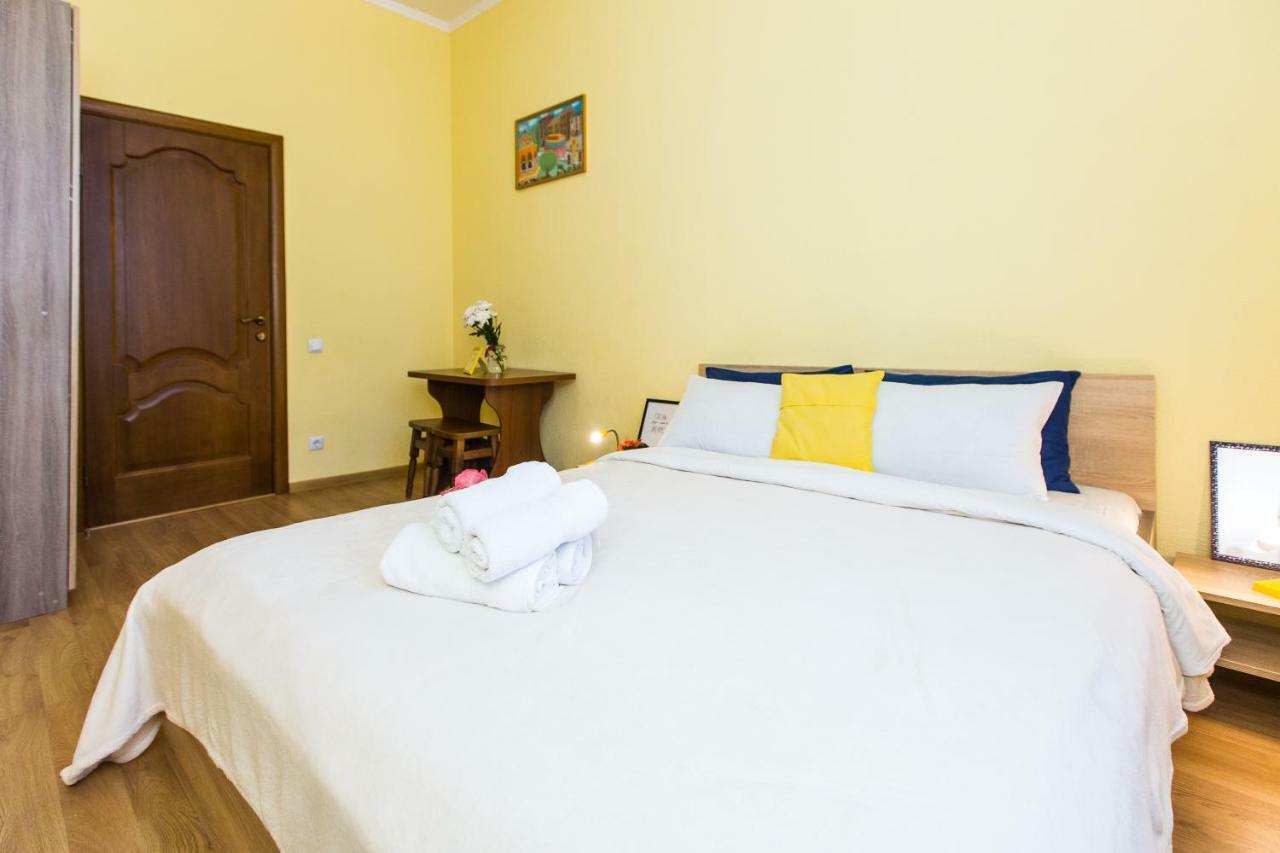 Modern 2Br Apartment In Central Leopoli Esterno foto
