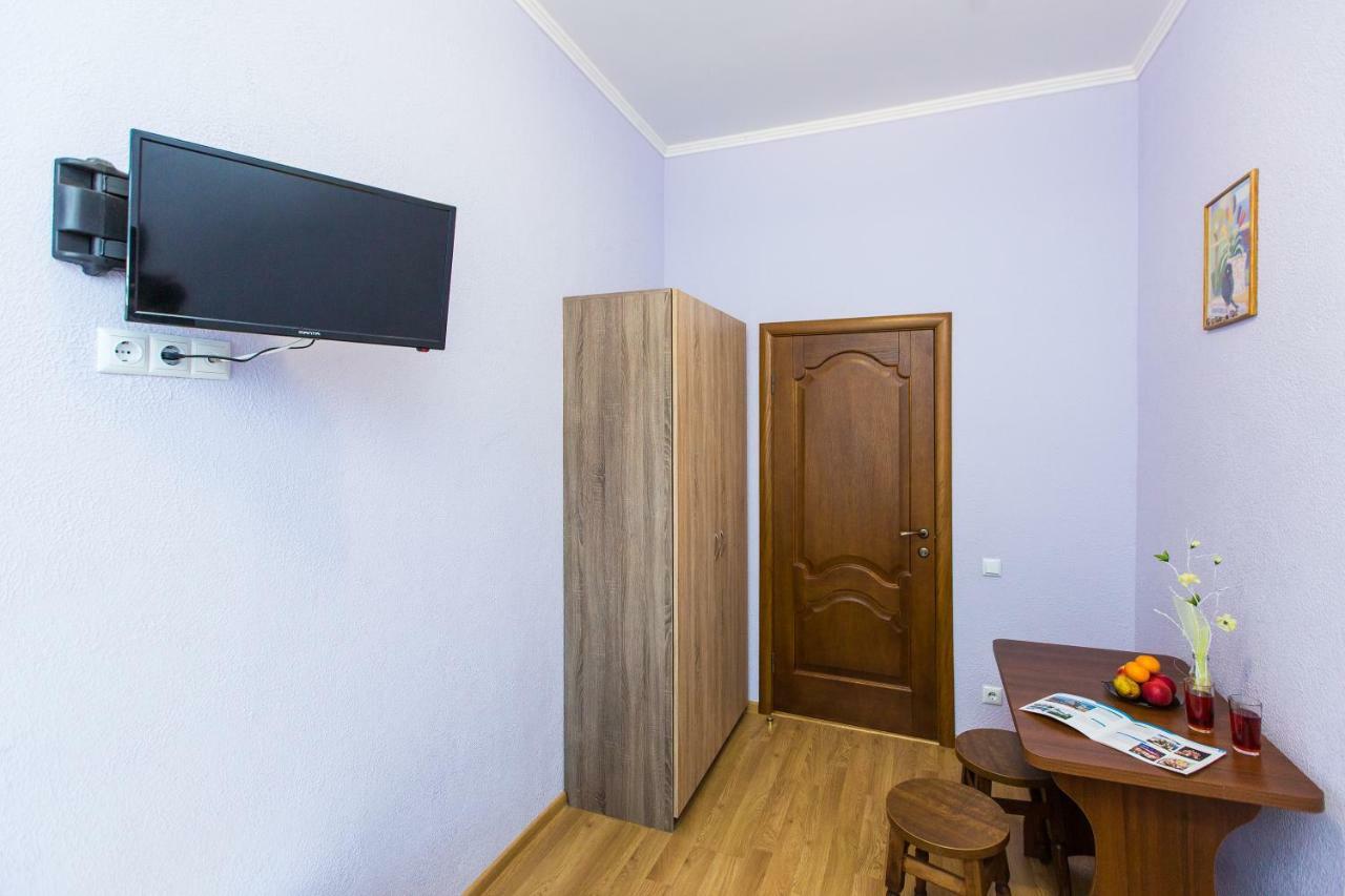 Modern 2Br Apartment In Central Leopoli Esterno foto