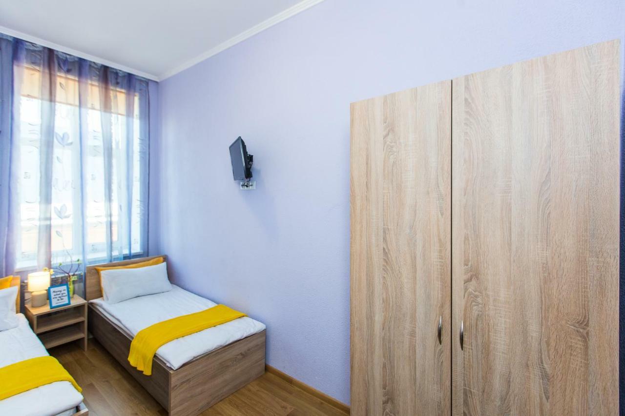 Modern 2Br Apartment In Central Leopoli Esterno foto